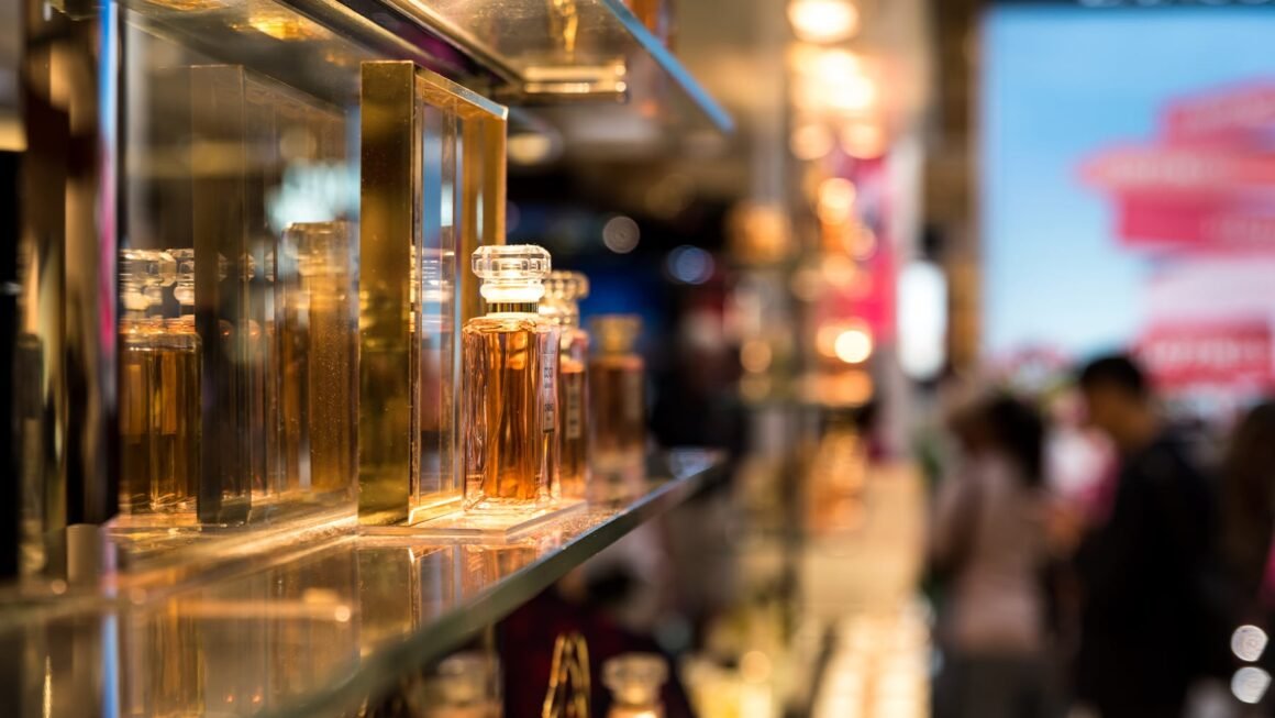 Dsm-Firmenich’s Fragrance-Led Core Profit Beat Sends Shares Higher