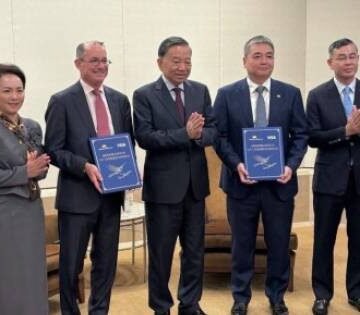 Vietnam Airlines Partners with Visa and AWS to Advance Digital Transformation and AI
